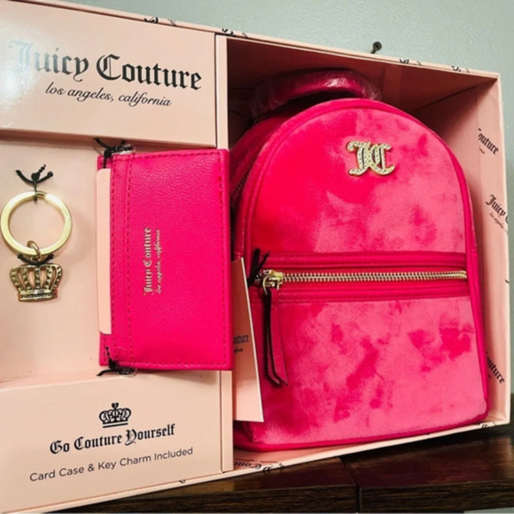 Juicy Couture Pink Velvet Backpack & Wallet Gift Set – NWT